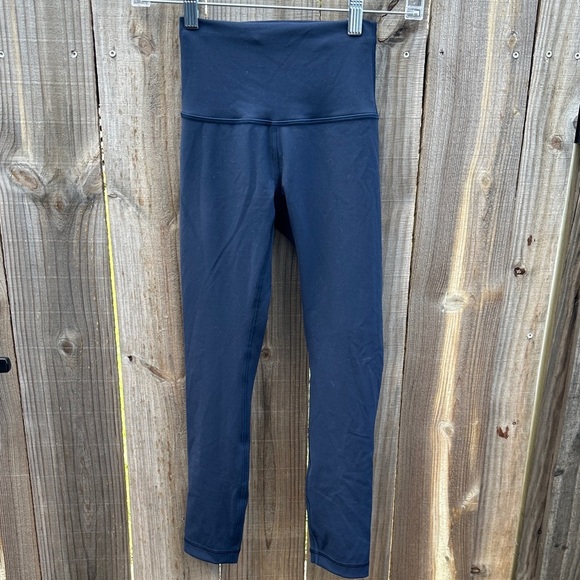 Lululemon Wunder Train High-Rise Crop 23" True Navy Size 2 - Picture 1 of 8